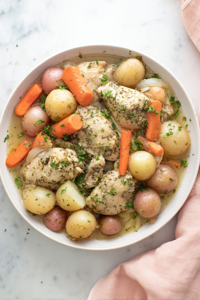 Crockpot Lemon Herb Chicken & Veggies