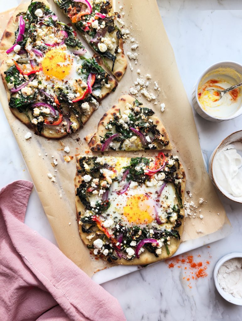 Veggie & Feta Breakfast Naan Pizzas